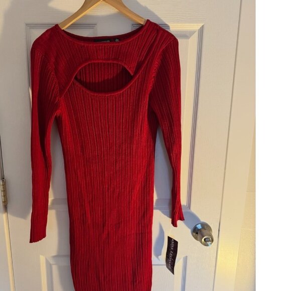 NEW WITH TAGS SWEATER DRESS - Picture 1 of 7